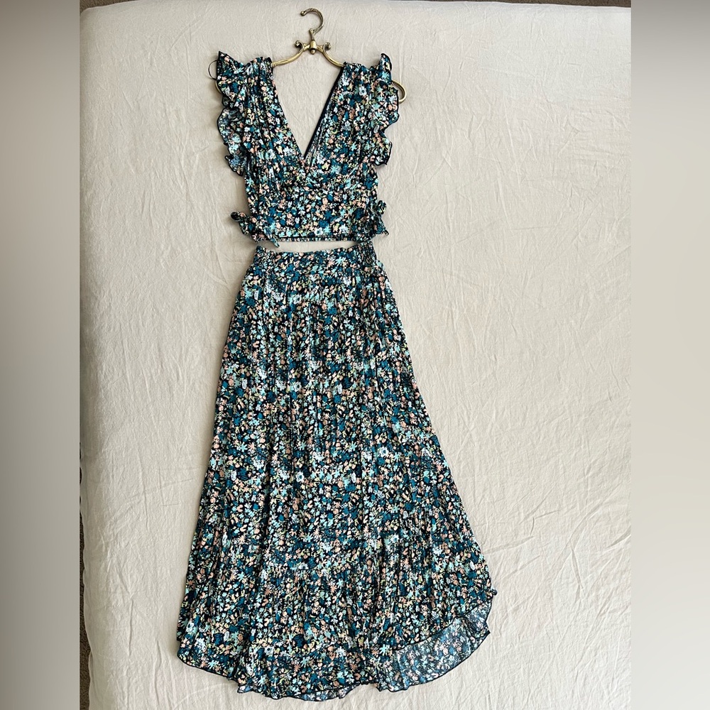 Free People - Pretty Daze Set in Black Floral Combo